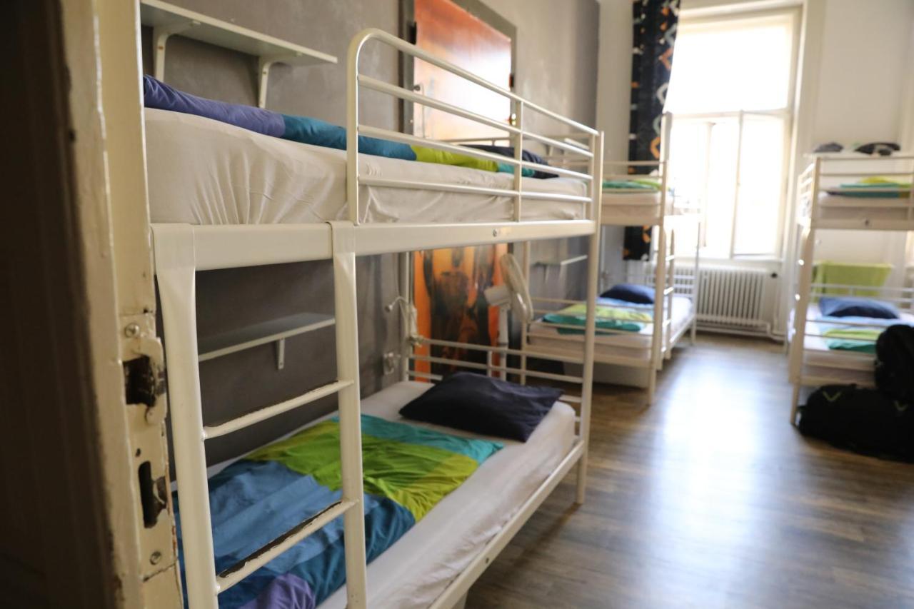 Onefam Home Прага Экстерьер фото