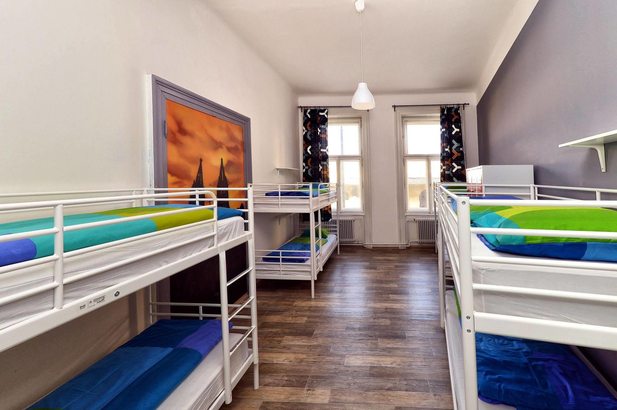 Onefam Home Прага Экстерьер фото